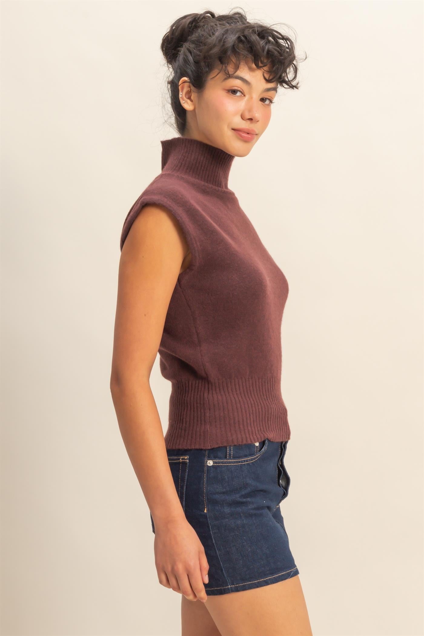 Bellona Top