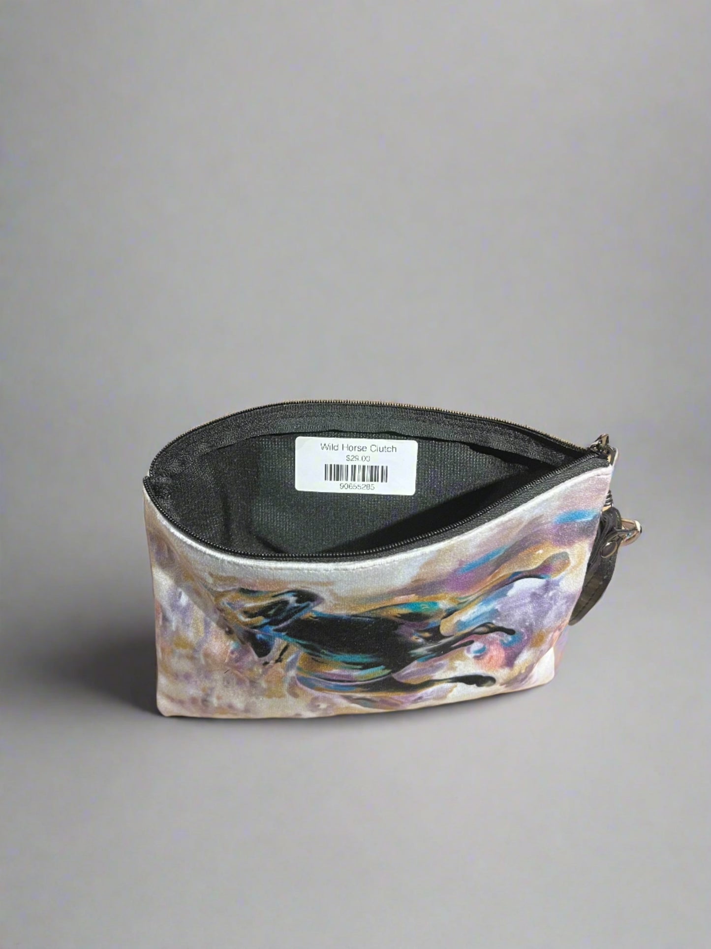 Wild Horse Clutch