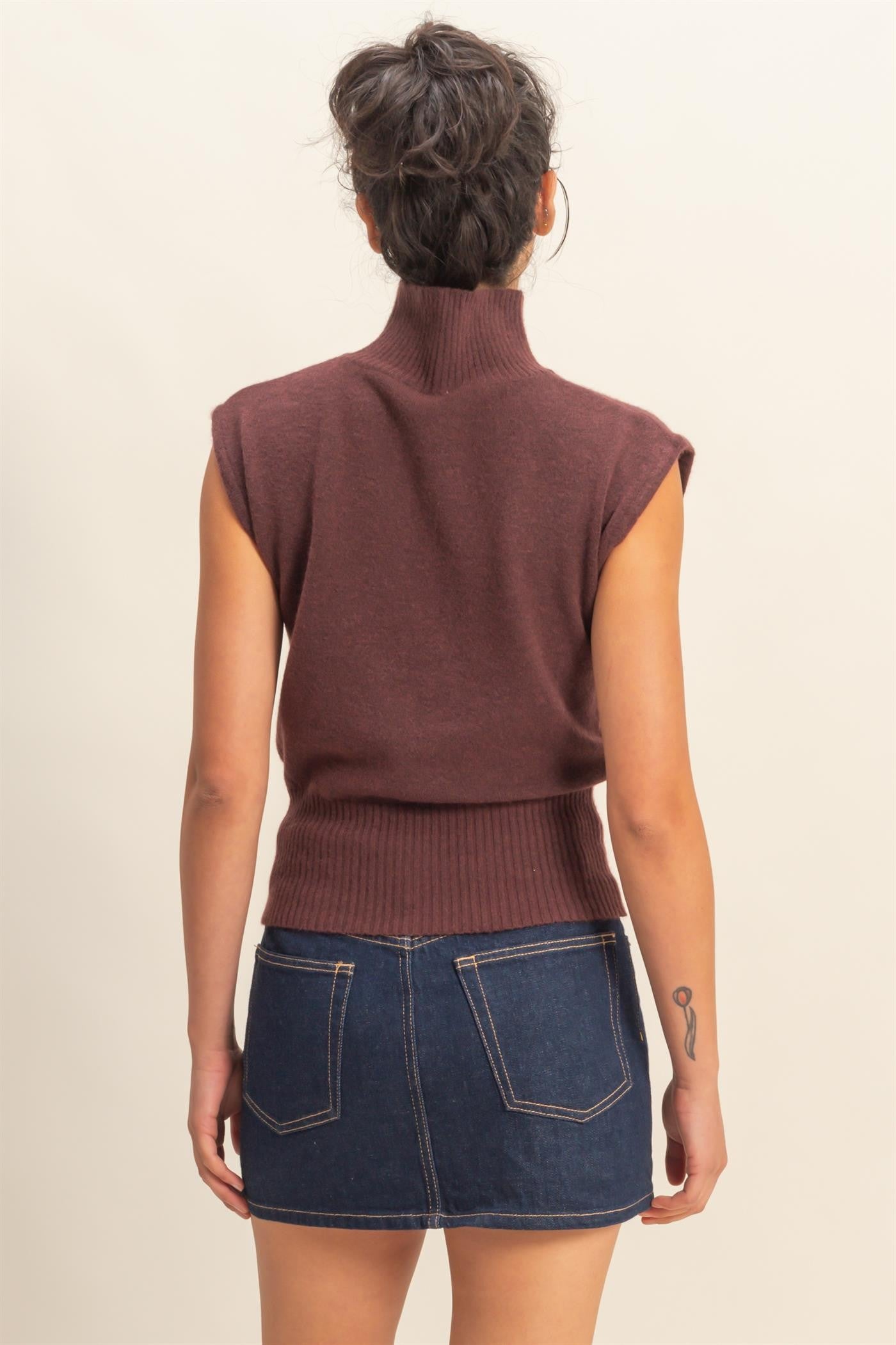 Bellona Top