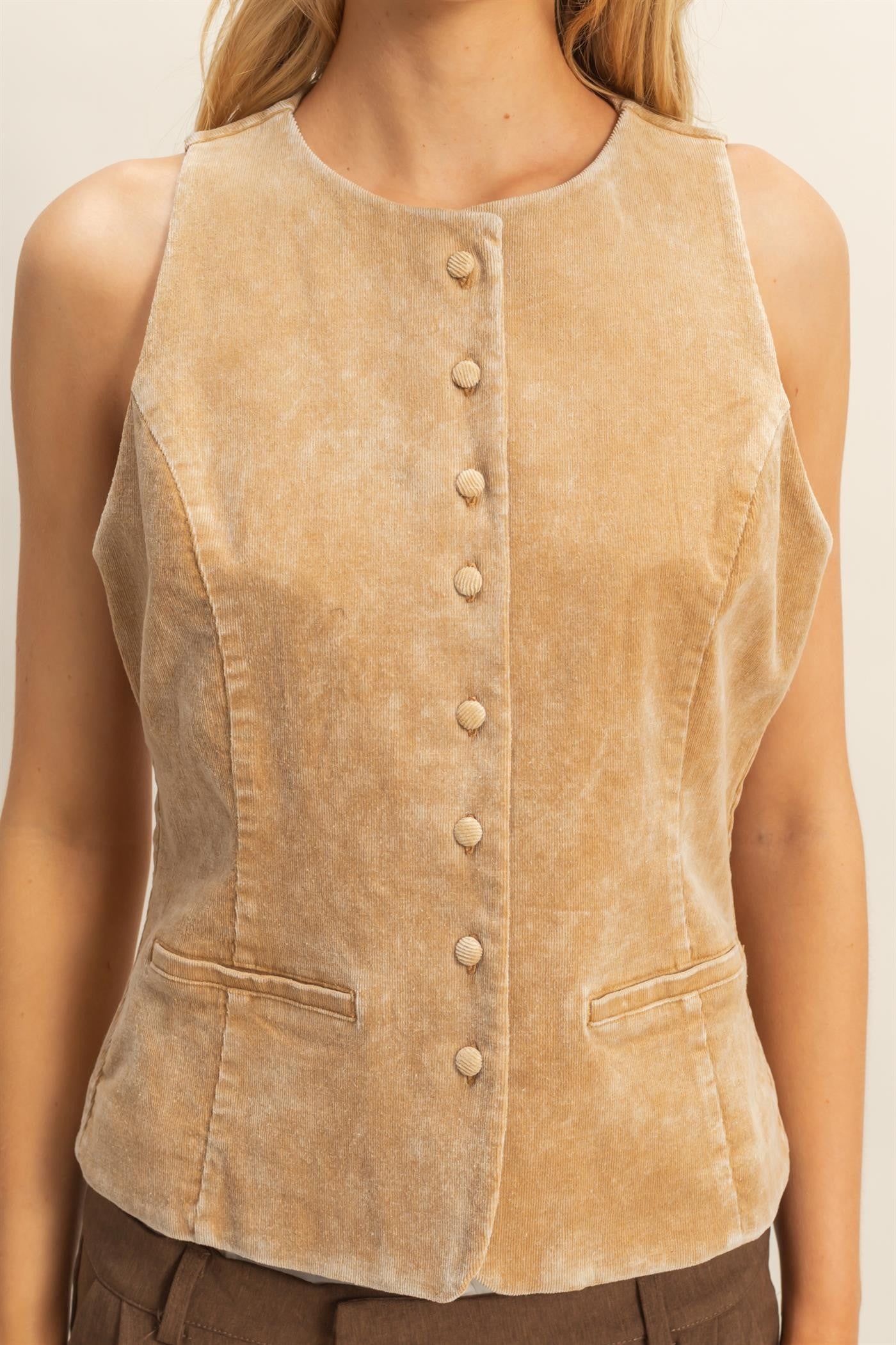 Ravenna Vest