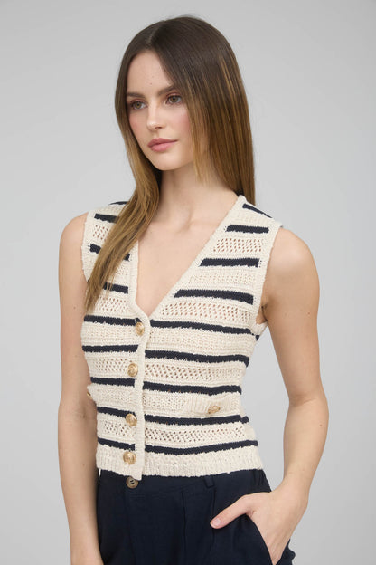 Roma Vest
